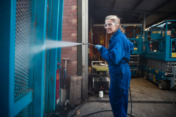 Best Garage Pressure Washing  in China Spring, TX